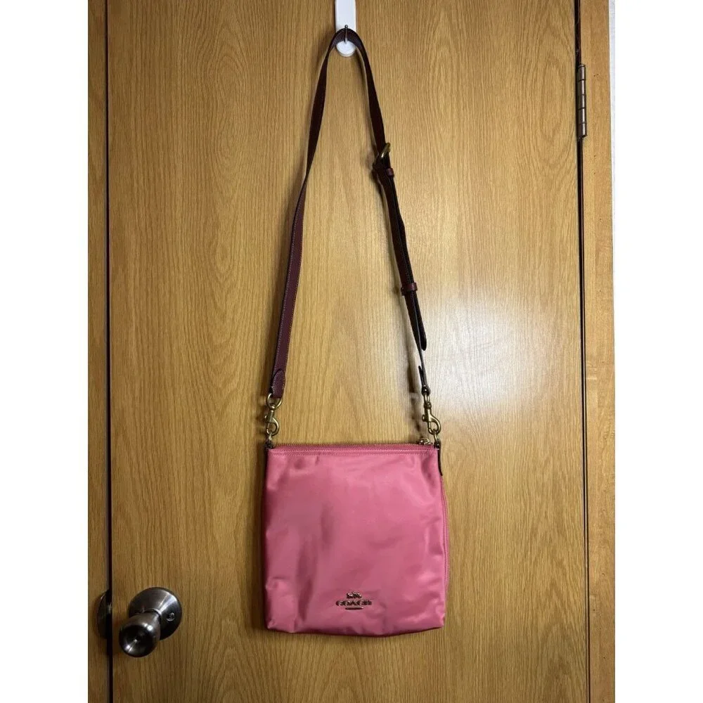 COACH Cargo Crossbody Bag Colorblock Nylon Pink Burgundy Style No 945
